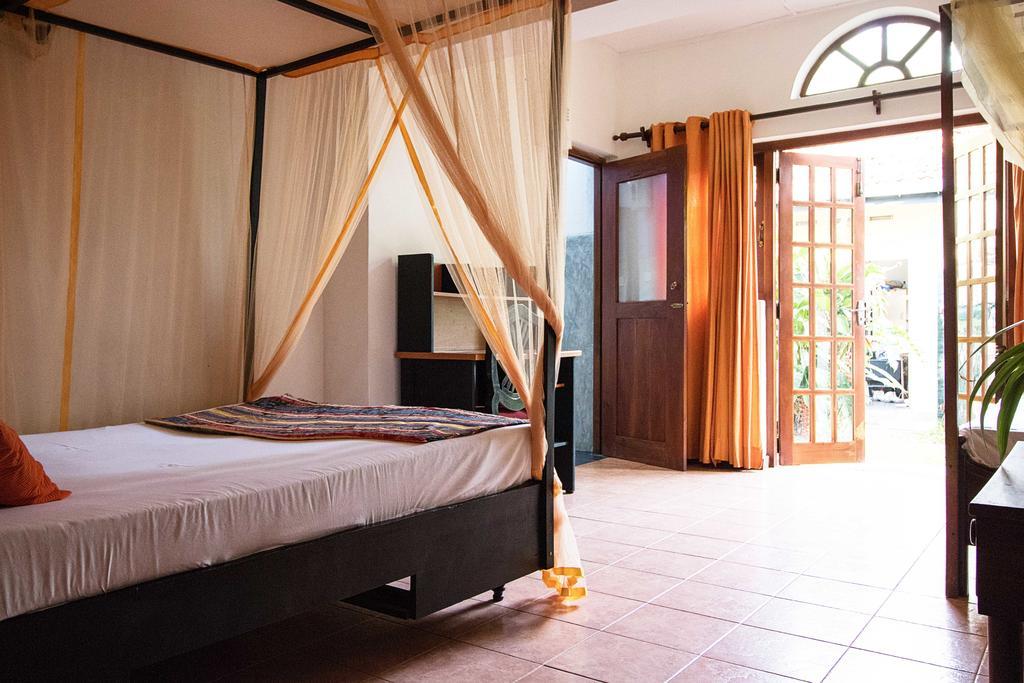 Villa Taprobane Негомбо Екстериор снимка